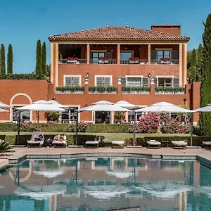 https://hotel-and-spa-du-castellet.fr-provencehotel.com