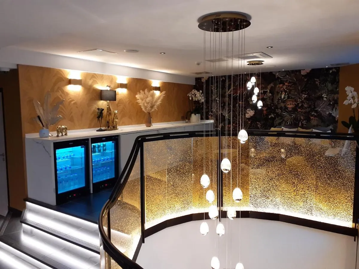 Prince Albert Lyon Bercy Paris Hotel