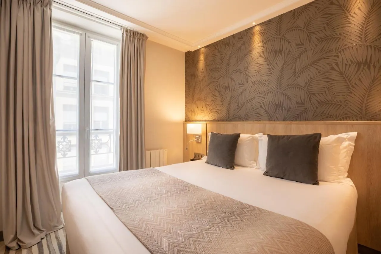 *** Hotel Prince Albert Lyon Bercy Paris França