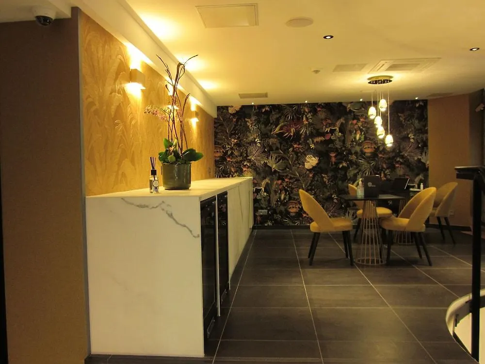 Prince Albert Lyon Bercy Paris Hotel